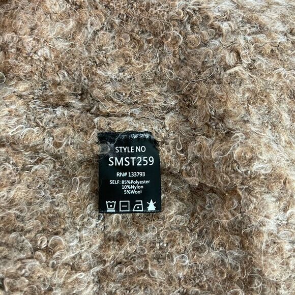 𝅺WOOL Blend Chunky Boucle knit Hooded Cardigan in Caramel - Picture 14 of 15